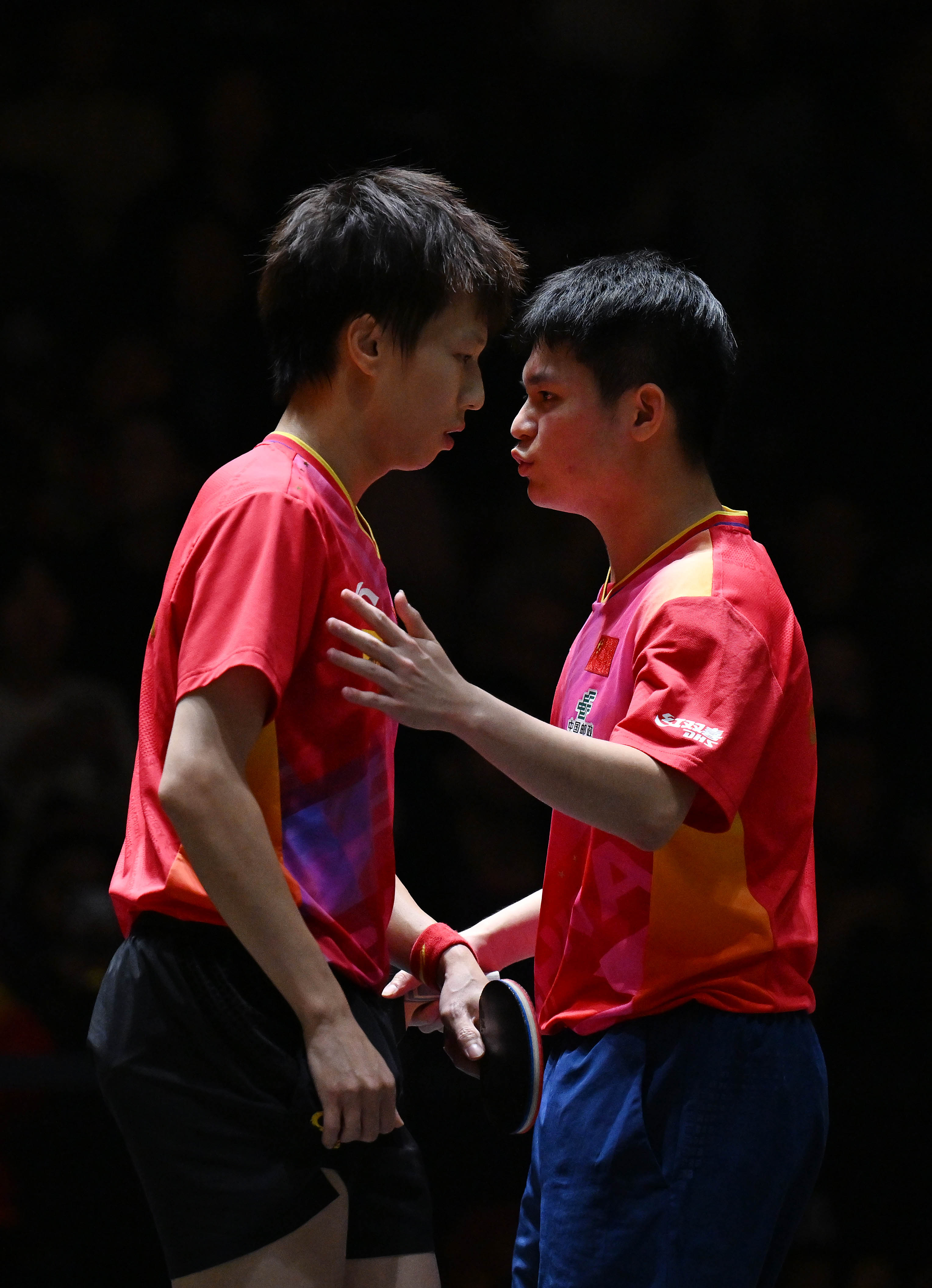 日本队碾压英格兰队,林高远带队取胜 日本队碾压英格兰队,林高远带队取胜